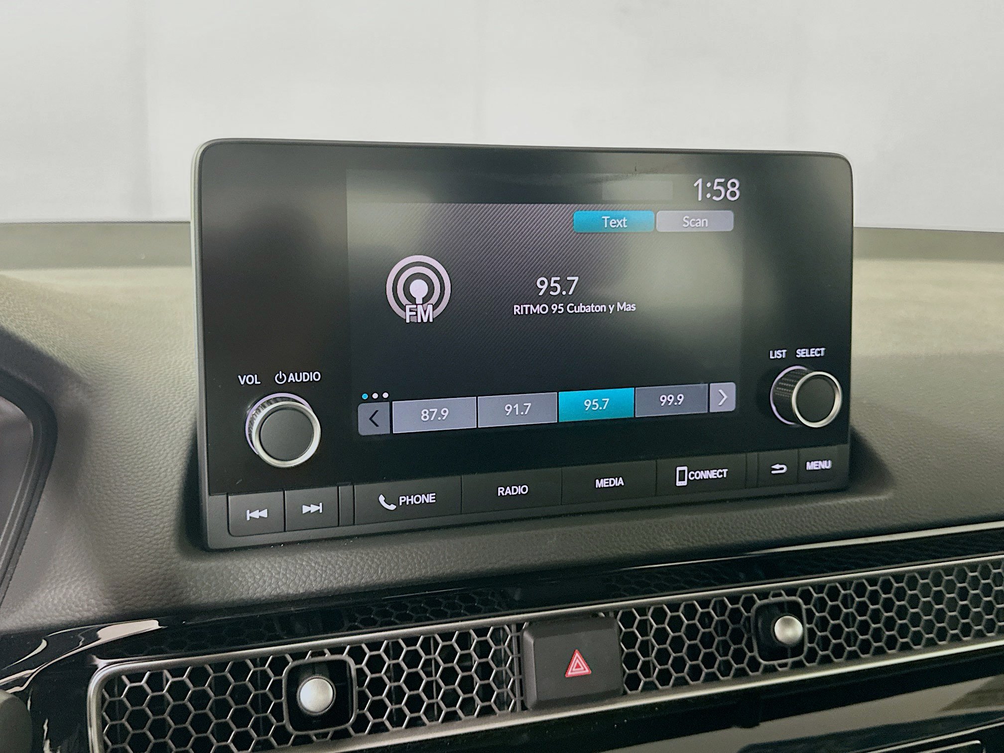 Used 2024 Honda Civic Sport image 10