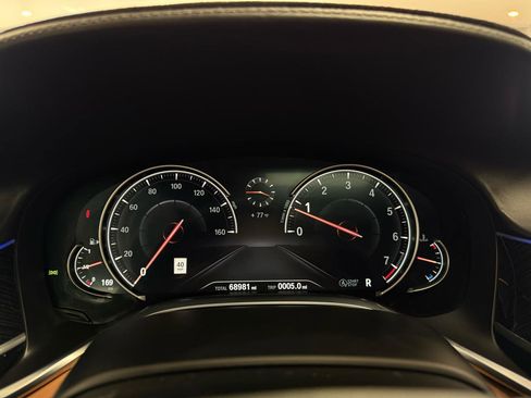 Used 2016 BMW 750i RWD image 23