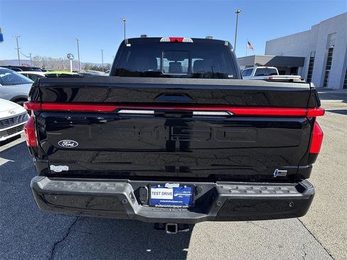 Used 2025 Ford F150 Lightning Lariat image 6