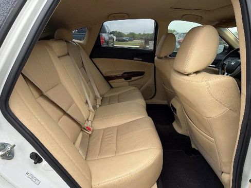 Used 2011 Honda Crosstour EX-L image 37