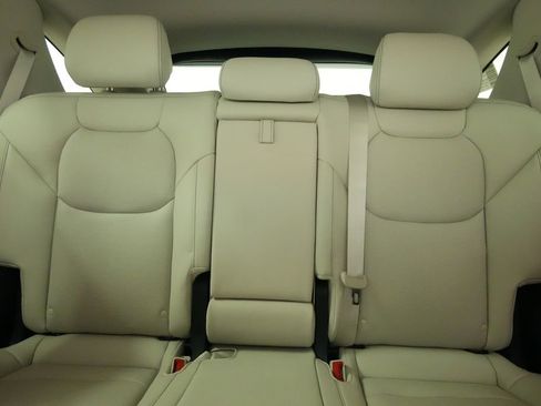 New 2026 Genesis GV70 2.5T AWD/4WD image 17