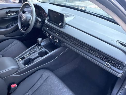 Used 2023 Honda Accord EX image 26