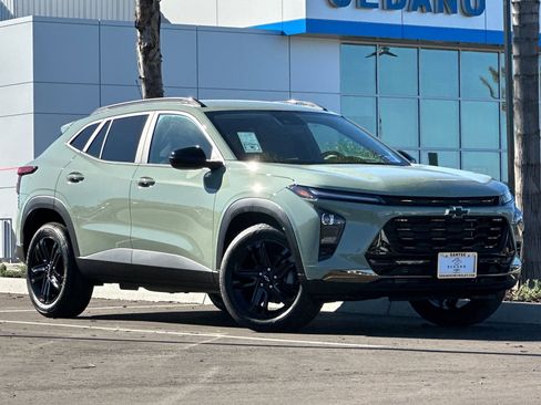 New 2026 Chevrolet Trax ACTIV w/ Driver Confidence Package image 2