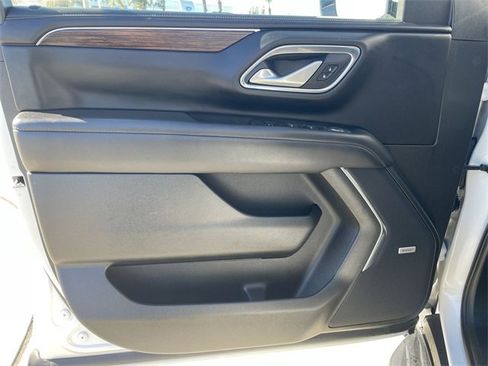 Used 2022 Chevrolet Tahoe High Country image 21
