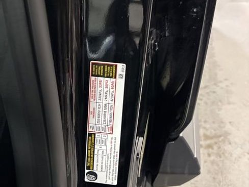 Certified 2023 Nissan Rogue SV image 29