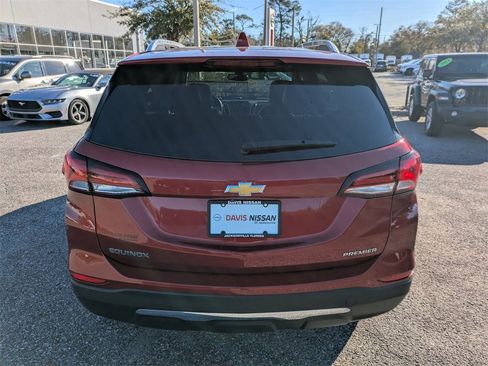 Used 2024 Chevrolet Equinox Premier image 5