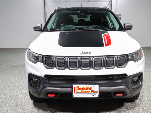 Used 2022 Jeep Compass Trailhawk w/ Trailhawk Convenience Group image 4