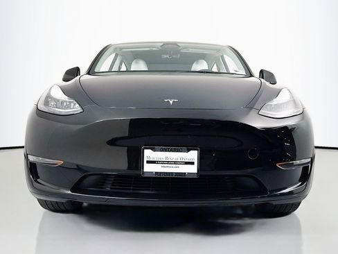 Used 2024 Tesla Model Y Long Range image 2