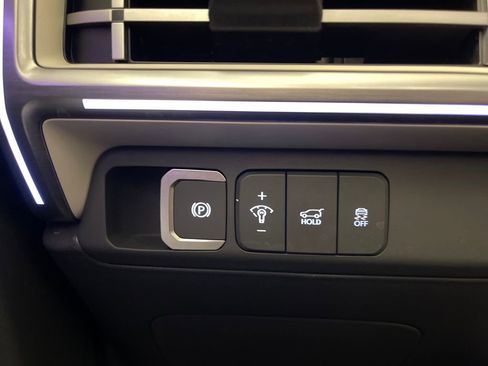 Certified 2025 Hyundai Santa Fe Calligraphy image 30