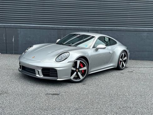 Certified 2026 Porsche 911 Carrera S RWD image 6