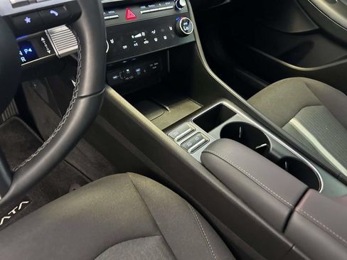 Used 2026 Hyundai Sonata SEL FWD image 18