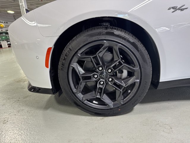 New 2026 Dodge Charger R/T w/ Driver Convenience Group AWD/4WD image 12