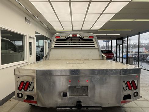 Used 2021 Ford F350 Lariat w/ Lariat Value Package image 6