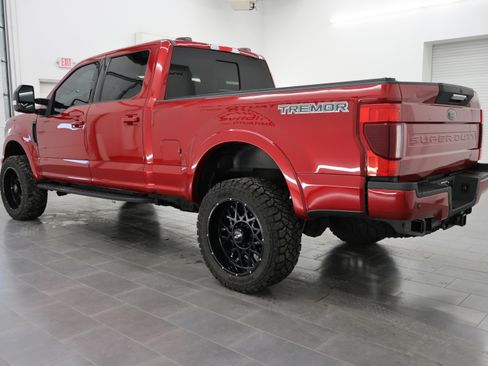 Used 2022 Ford F250 Lariat w/ Tremor Off-Road Package image 5