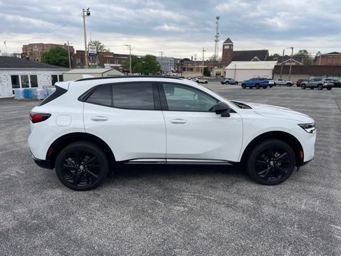 Used 2023 Buick Envision Essence w/ Technology Package I AWD/4WD image 4