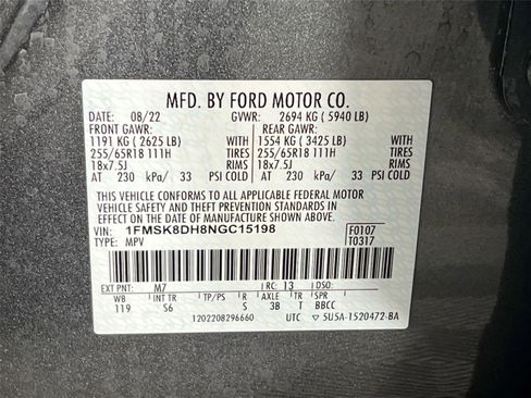 Used 2022 Ford Explorer XLT w/ Equipment Group 202A image 32