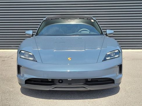 Certified 2025 Porsche Taycan AWD/4WD image 10