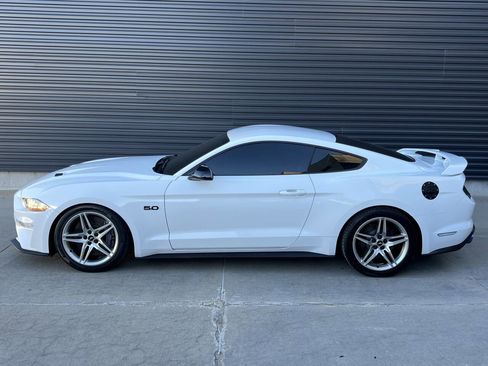 Used 2018 Ford Mustang GT w/ GT Performance Package image 9