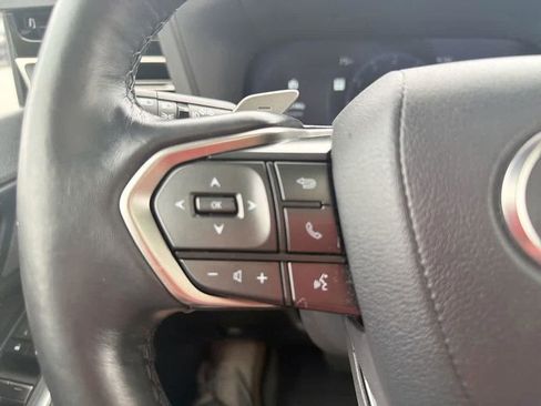 Used 2024 Lexus GX 550 w/ Cold Area Package AWD/4WD image 30