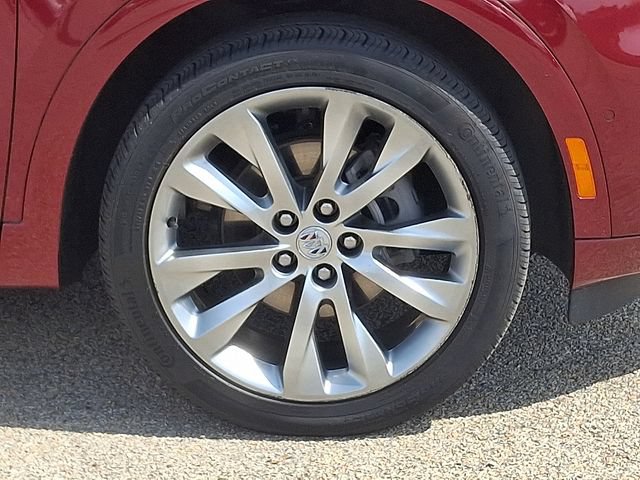 Used 2023 Buick Envision Avenir AWD/4WD image 8