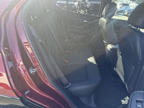 Used 2024 Buick Encore GX Sport Touring image 24