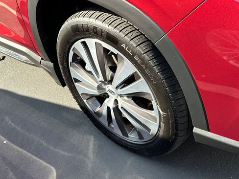 Used 2022 Subaru Ascent Touring image 11