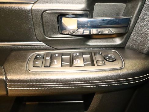 Used 2022 RAM 1500 Classic Warlock w/ Electronics Group image 41