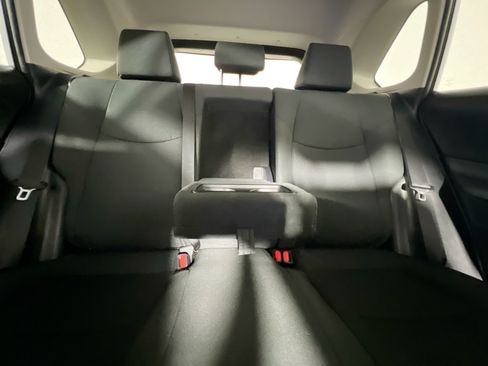 Used 2025 Toyota RAV4 LE FWD image 31
