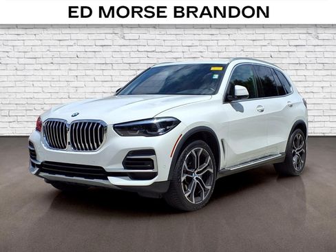 Used 2023 BMW X5 xDrive40i w/ Parking Assistance Package AWD/4WD image 1
