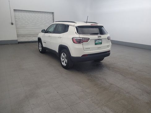 Used 2020 Jeep Compass Latitude AWD/4WD image 5