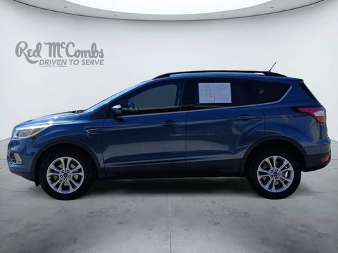 Used 2018 Ford Escape SE w/ SE Sync 3 Package FWD image 2