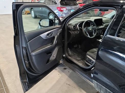 Used 2023 Chevrolet Blazer LT w/ Convenience Package AWD/4WD image 16