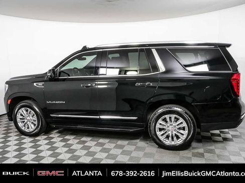 Used 2021 GMC Yukon SLT w/ SLT Premium Package image 32