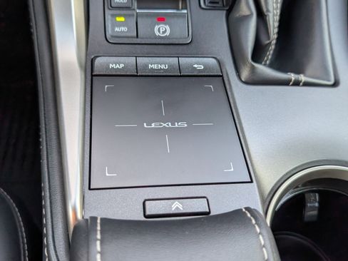 Used 2018 Lexus NX 300h AWD image 27