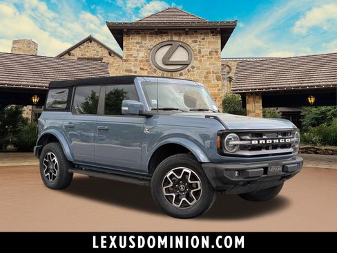 Used 2023 Ford Bronco Outer Banks AWD/4WD image 1