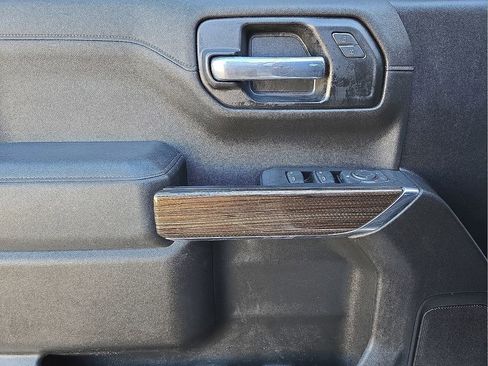 Used 2020 Chevrolet Silverado 1500 LT w/ All-Star Edition image 20