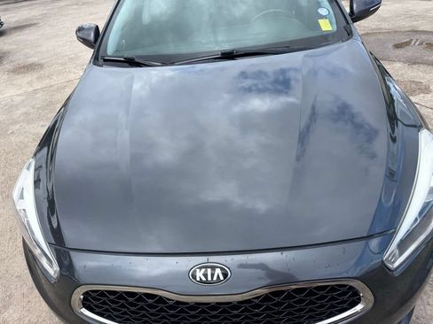 Used 2016 Kia Cadenza Premium FWD image 20