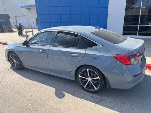 Used 2024 Honda Civic Touring image 9