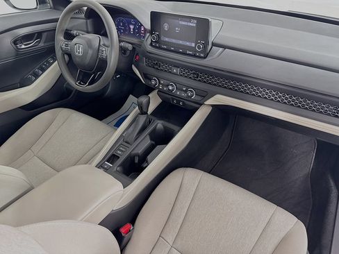 Used 2023 Honda Accord LX image 33