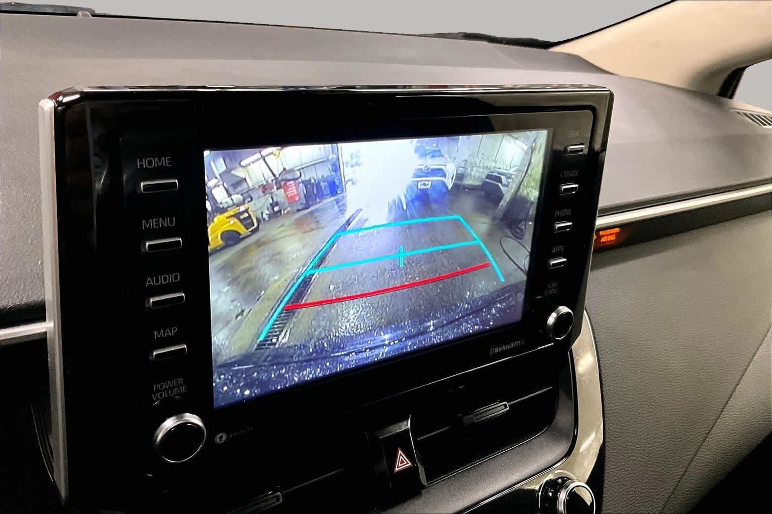 Used 2021 Toyota Corolla LE w/ Carpet Mat Package (TMS) FWD image 27