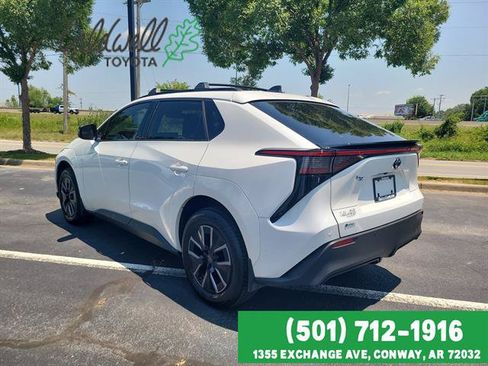 Used 2026 Toyota bZ FWD image 7