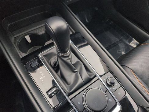 Used 2025 MAZDA CX-50 AWD 2.5 S w/ Premium Plus Pkg image 12