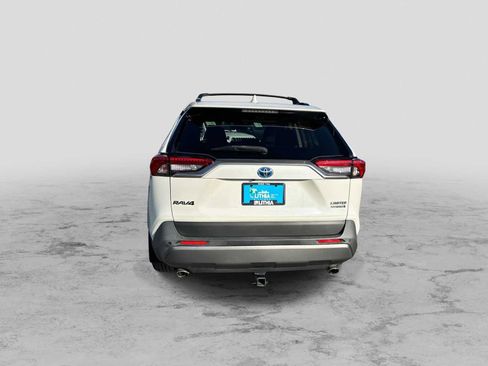 Used 2020 Toyota RAV4 Limited AWD/4WD image 7