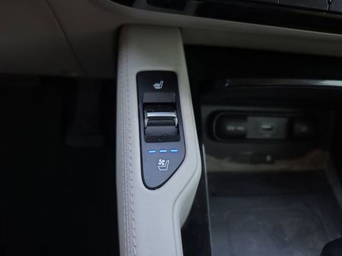 Used 2022 Kia Telluride EX w/ EX Premium Package AWD/4WD image 23