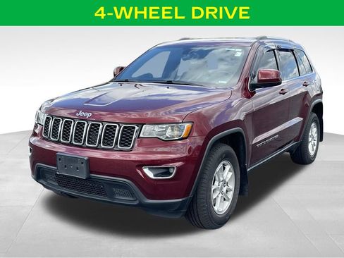 Used 2020 Jeep Grand Cherokee Laredo w/ Security & Convenience Group AWD/4WD image 4