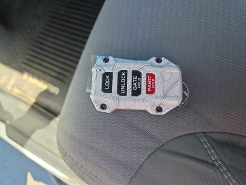 Used 2023 Toyota Tundra SR5 AWD/4WD image 28
