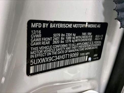 Used 2017 BMW X3 xDrive28i image 36