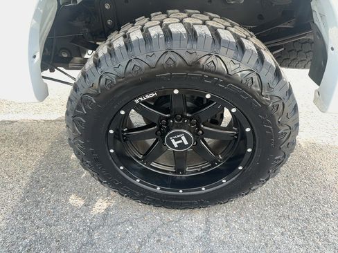 Used 2021 Ford F250 XLT w/ XLT Value Package AWD/4WD image 7