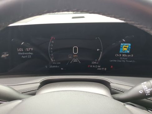 Certified 2024 Cadillac XT4 Premium Luxury image 10