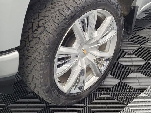 Used 2021 Chevrolet Silverado 1500 Custom image 31